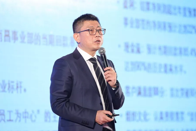 2018优德88地产筑梦，，，，，，再出发！优德88迎新年会盛放纵行